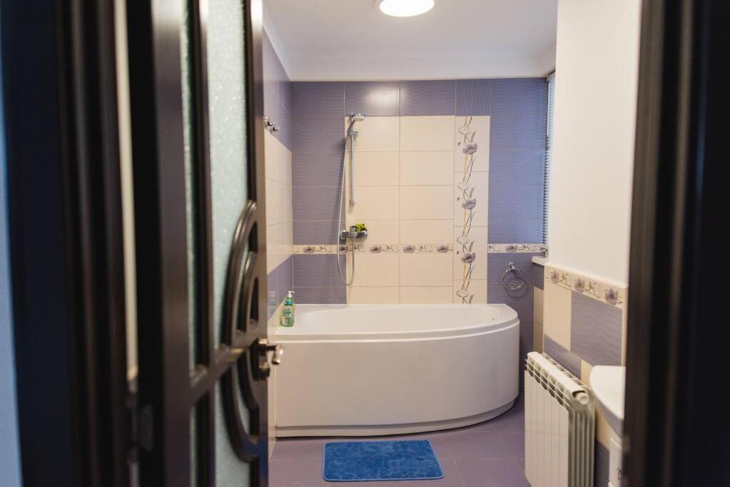 2 Bedroom Apt Park Belvedere Sibiu Exteriér fotografie